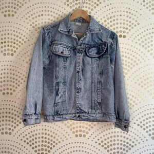 Vintage 80s SMALL Aspen Sport Lightwash Denim Trucker Distressed Jacket